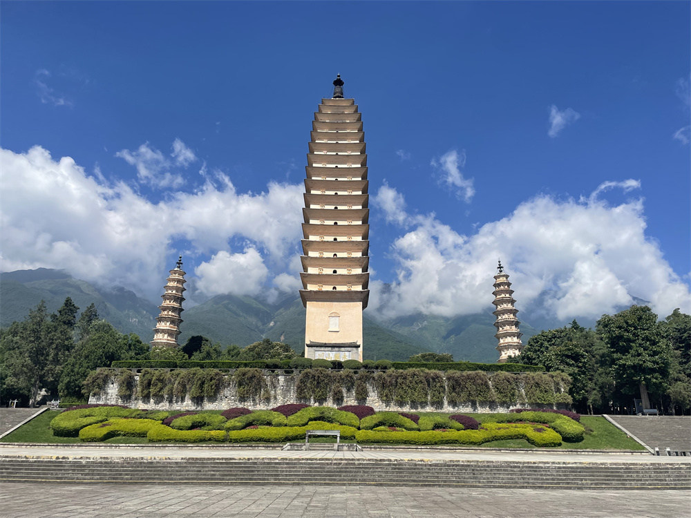 Leesun's trophy tour