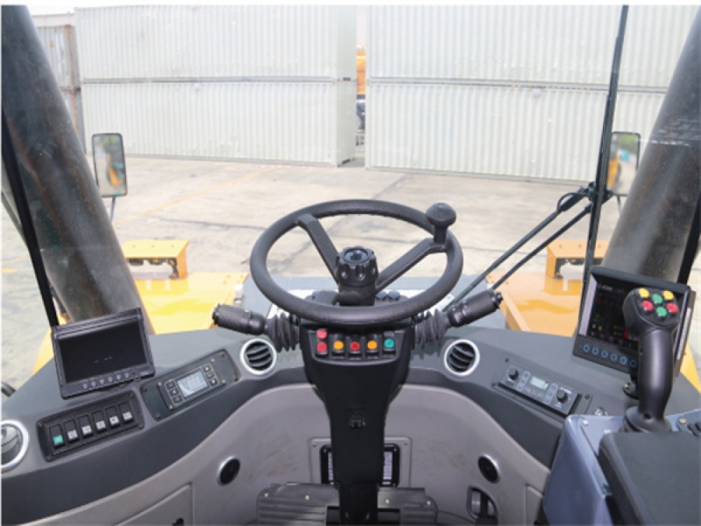 Container reach stacker