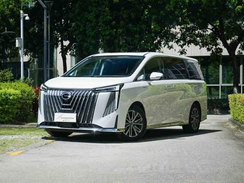 Trumpchi M8